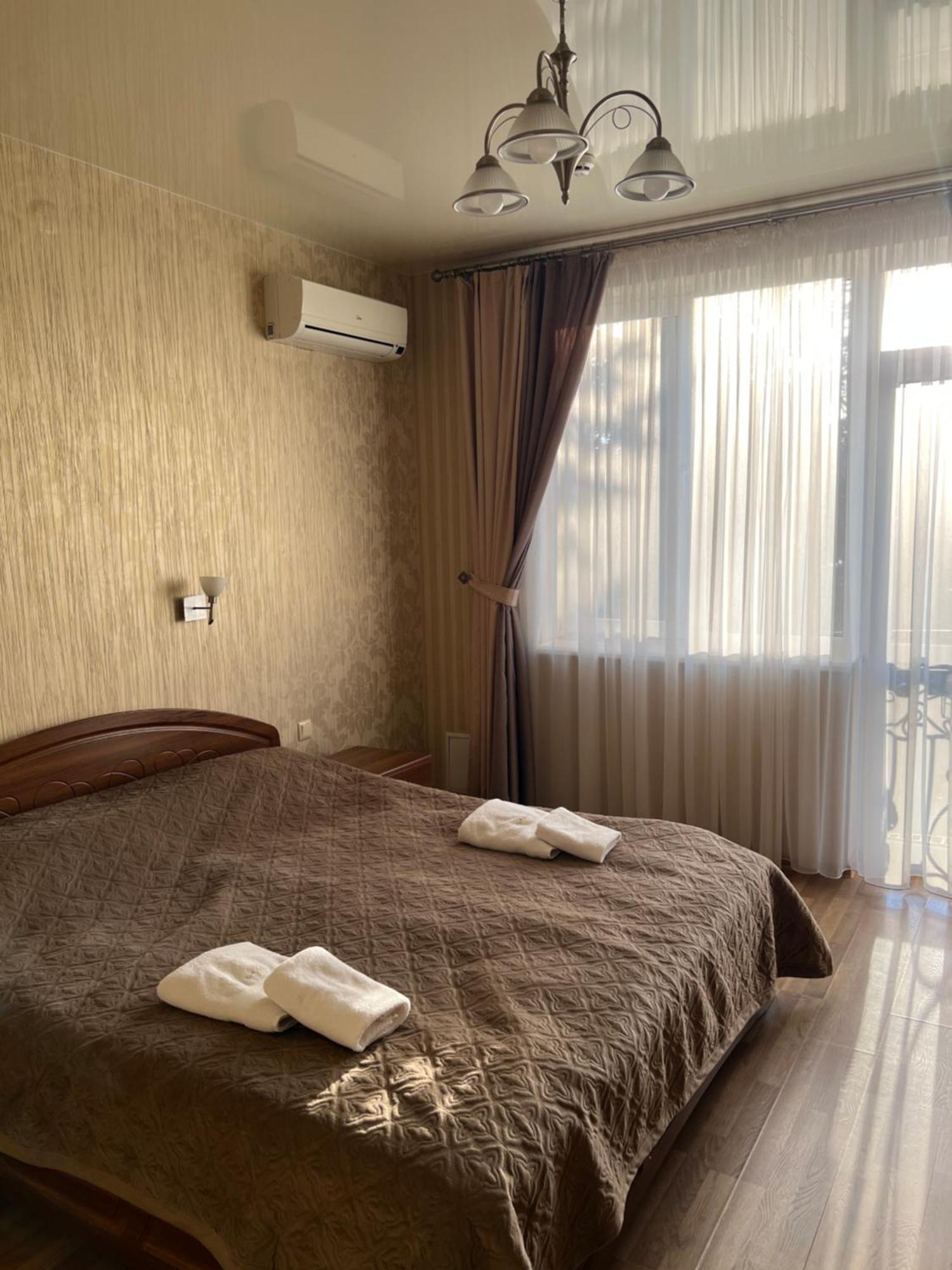 Готель Парк Morșîn Exterior foto